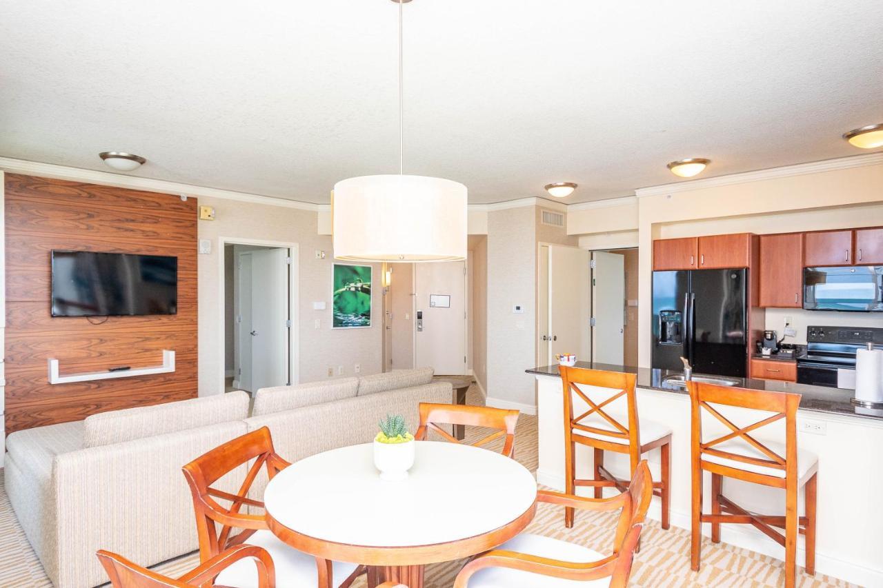 Trump Intl 2 Bedroom Apartment 1600 Sqf Ocean And Bay View ซันนีไอลส์บีช ภายนอก รูปภาพ