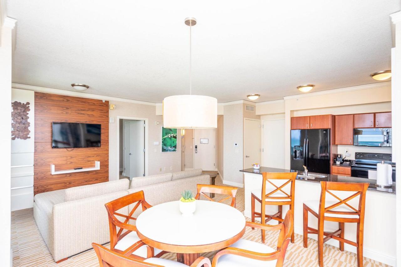 Trump Intl 2 Bedroom Apartment 1600 Sqf Ocean And Bay View ซันนีไอลส์บีช ภายนอก รูปภาพ
